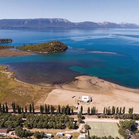 Holiday Home Paul Blace Εξωτερικό φωτογραφία